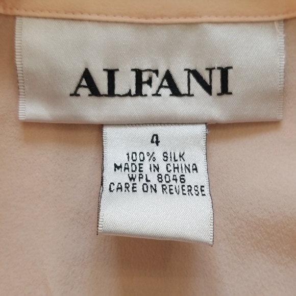 Silk blouse - Picture 5 of 7